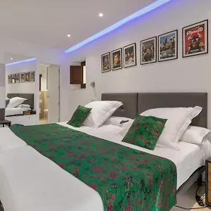 4* Hotel Nuevo